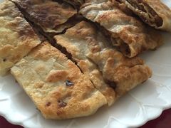 -溢心园香河肉饼总店