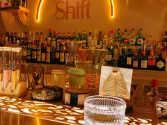 -Shift cocktail bar鸡尾酒吧