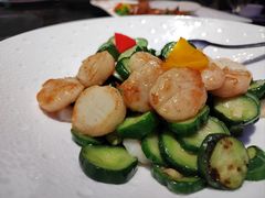 -荣誉海鲜酒楼(海湾店)