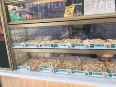 面包甜点陈列柜-袁记云饺(友谊路店)
