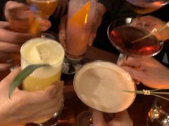 -Whisper Bar 
