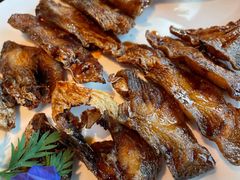 上海本帮熏鱼-上海小南国(正大店)