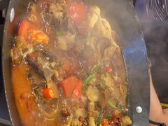 -富正毅三下锅·湘西韵味(天门山索道店)