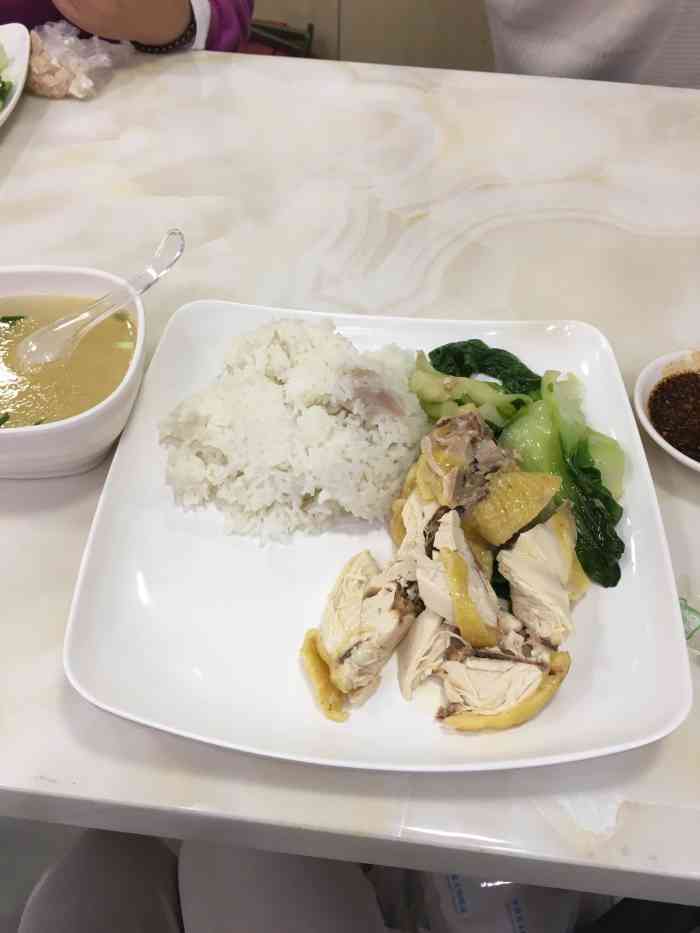 湛江鸡鸭仔饭(雷州真风味)-"牛杂味道还可以,白切鸭肉不错的.