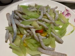 西芹炒海地龙-富黎华海鲜大酒楼(正大广场店)