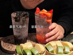 -三出山火锅(南京万象天地店)