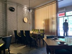 -梧桐树下(云锦世家店)