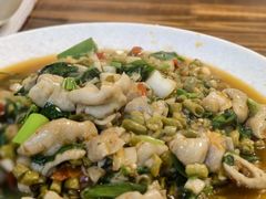 藿香肥肠-茅屋大酒店