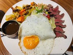 -POKEE VIA&Brunch·维娅(重庆来福士店)