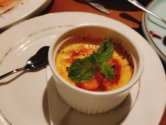 焦糖布丁-Golden Lily河内巴黎法越料理餐厅(建国西路店)