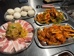 -马路牙子烧烤音乐酒馆(望京店)