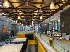 -凤凰路何眼镜香辣蟹(花果园店)