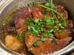 -Cuc Gach Quan Restaurant