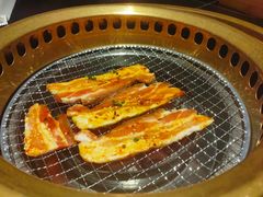 -山川小町·极番烧肉(新地假日广场店)