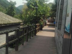 -楠柏弯休闲山庄(梨花溪店)