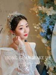 -红馆妆造(中央大街店)