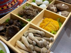 -爱新觉罗福臨火锅馆(万科滑雪场店)