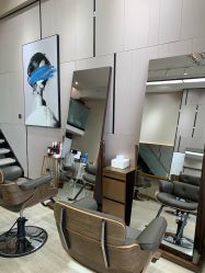 -HANI SALON