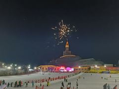 -采薇庄园四季滑雪场