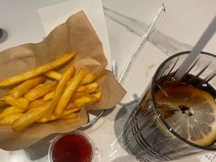 -必胜客(砂之船中东奥莱店)