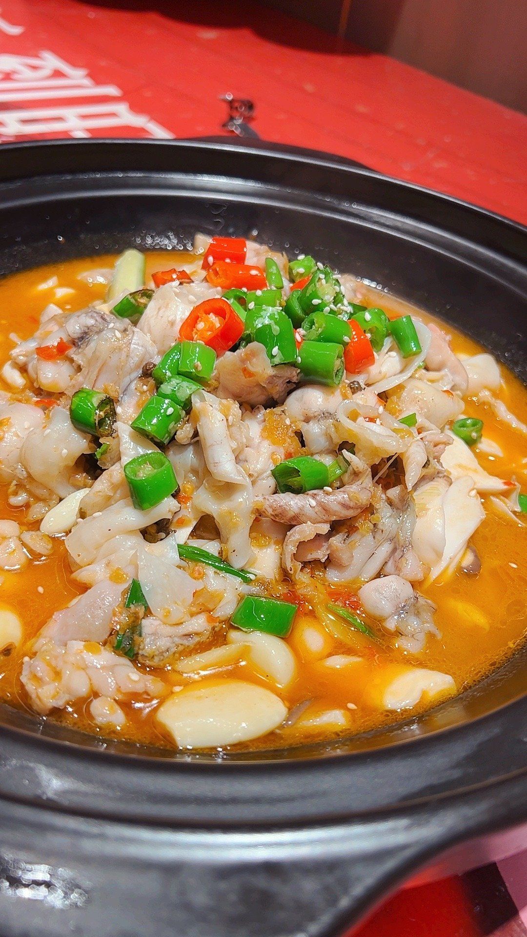 鱼泡泡烧牛蛙,非常的过瘾