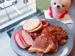 肉肉-校长烧肉日韩料理(荃湾店)