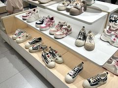-hotwind热风(国际商场店)