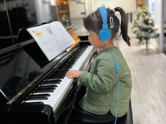 -梅纳·钢琴声乐架子鼓Mena Music(双井店)