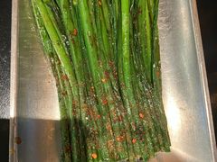 烤韭菜花-蚝美人·生蚝海鲜烧烤(茶花园店)