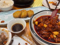-莲餐厅·湖北菜·潜江小龙虾店(愚园路店)