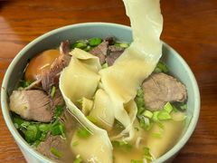 -臻老板牛肉面(光华路SOHO店)