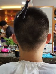 -水灵珑美容造型中心