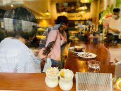 -Be Lived Cafe比例咖啡(摩天轮店)