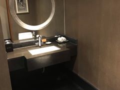 -苏州独墅湖世尊酒店