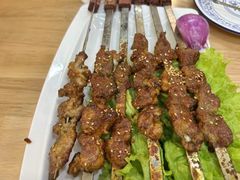 -花儿穆萨·烤肉餐厅(石马坪店)