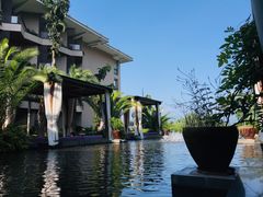 -西昌邛海湾柏樾酒店(原邛海湾柏栎度假酒店)