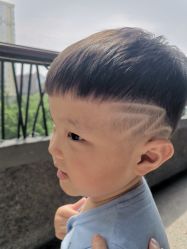 -马克叔叔儿童理发形象设计