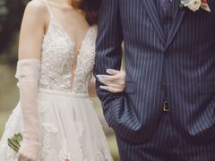 -吴志坚洋服店(贵都邻里中心店)