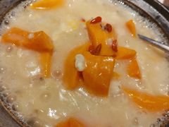 -阿瓦山寨·湘菜现炒·剁椒鱼头王(咸阳总店)