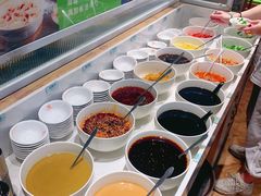 自助调料区-煲大王猪肚鸡·椰子鸡火锅(红谷滩万达店)