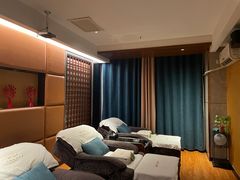 -福帆百草堂影院式足疗(人民西路店)