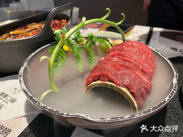 盡膳口福跷脚牛肉火锅(晶耀前滩店)图片