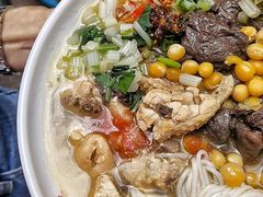 鸡汤米线-文山荷鲜居(翠湖店)