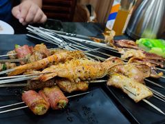 -百盛·牟平烧烤·养马岛海鲜(宁海大街店)