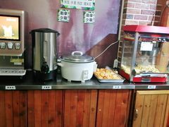 自助取餐区-丛林狼非遗酱骨·现炒餐厅(人民路店)