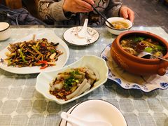 -小厨子私房菜·云南美食店