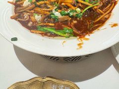 -桂满陇·手作小笼包&江南叫花鸡(中山公园店)