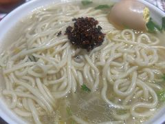 -老王四季抻面(南六东路店)