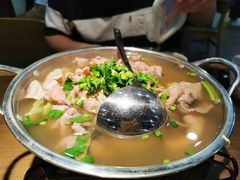 -肖四女乐山跷脚牛肉(世博源店)