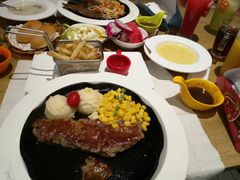 -豪客来牛排(重庆大学城熙街店)